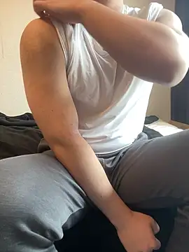 YU-KI00 online show from March 19, 3:17 am