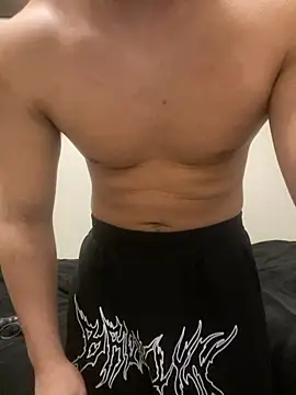 Snapshot of YU-KI00 chatting on November 15, 12:42 pm YU-KI00 online show from November 15, 12:42 pm