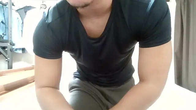 Snapshot of YU-KI00 chatting on October 2, 2:59 am YU-KI00 online show from October 2, 2:59 am