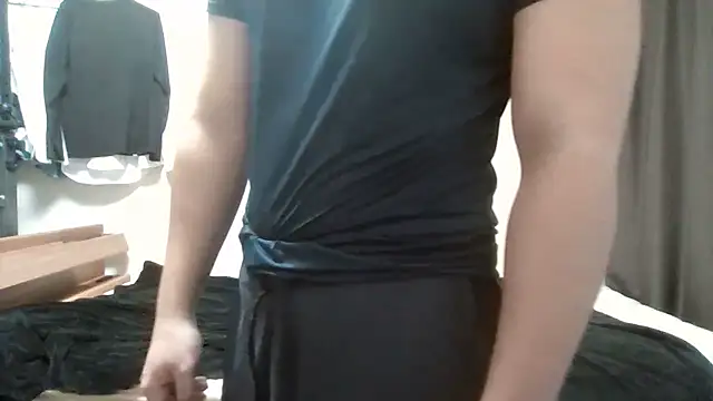 Snapshot of YU-KI00 chatting on October 24, 1:10 pm YU-KI00 online show from October 24, 1:10 pm