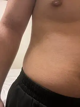 Snapshot of YU-KI00 chatting on November 18, 12:41 pm YU-KI00 online show from November 18, 12:41 pm