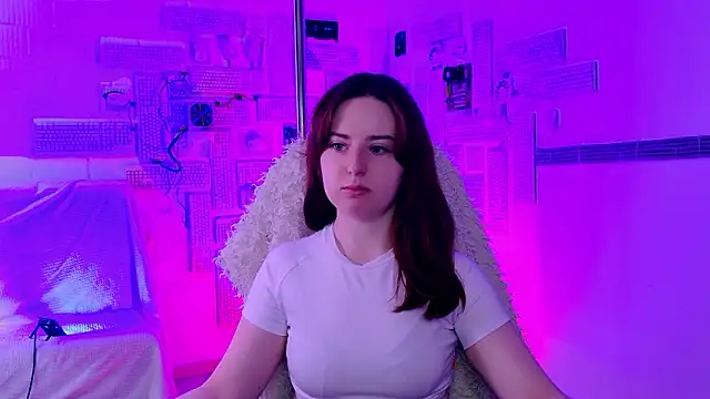 Snapshot of AnnTerry_ chatting on February 2, 8:35 am AnnTerry online show from February 2, 8:35 am