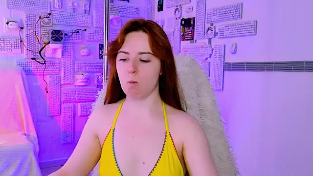 Snapshot of AnnTerry_ chatting on February 26, 8:03 am AnnTerry online show from February 26, 8:03 am