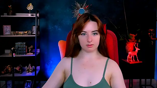 AnnTerry  online show from April 18, 8:38 am