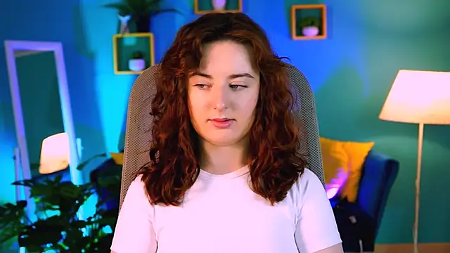 Snapshot of AnnTerry_ chatting on November 16, 8:41 am AnnTerry online show from November 16, 8:41 am