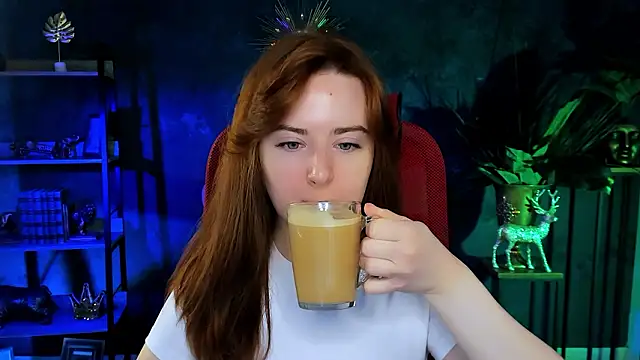 AnnTerry  online show from March 6, 7:47 am