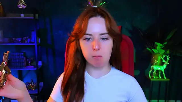 Snapshot of AnnTerry_ chatting on March 2, 8:32 am AnnTerry online show from March 2, 8:32 am