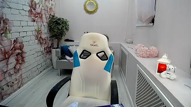 Cutie Asya online show from January 12, 5:03 am