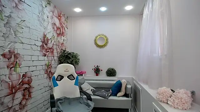 Snapshot of Cutie_Asya chatting on October 2, 4:16 am Cutie Asya online show from October 2, 4:16 am