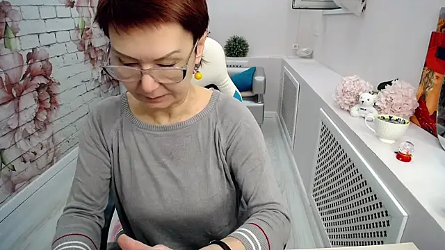 Cutie Asya online show from December 22, 4:45 am