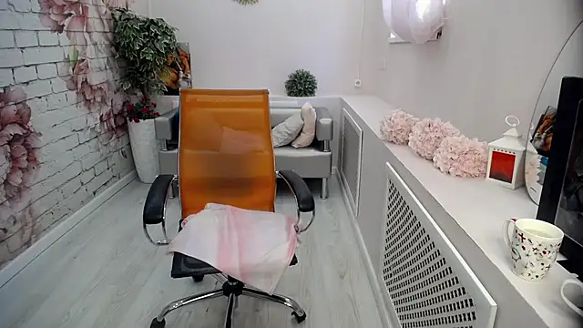 Cutie Asya online show from March 17, 4:48 am