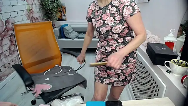 Cutie Asya online show from April 9, 4:25 am