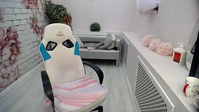 Cutie Asya online show from February 25, 4:56 am