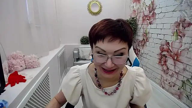 Snapshot of Cutie_Asya chatting on February 26, 7:45 am Cutie Asya online show from February 26, 7:45 am