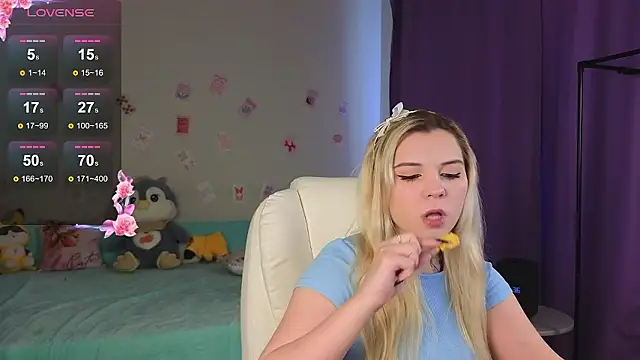 Snapshot of Kate_Legend chatting on January 19, 4:38 am Kate Legend online show from January 19, 4:38 am