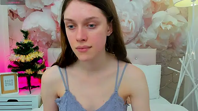 JaneBrowni online show from December 19, 1:24 pm