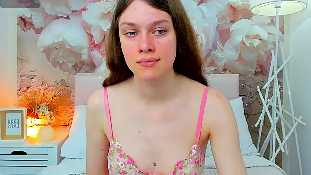 JaneBrowni online show from May 12, 12:22 pm