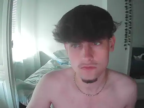 FinnTwinkyy online show from October 20, 2:28 pm