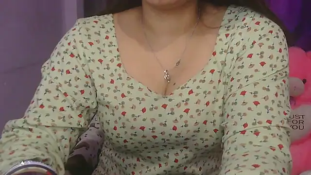 cutie-taara online show from February 5, 3:24 am
