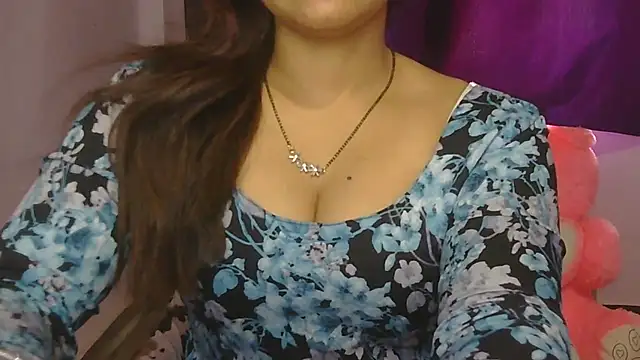 cutie-taara online show from March 30, 3:30 am