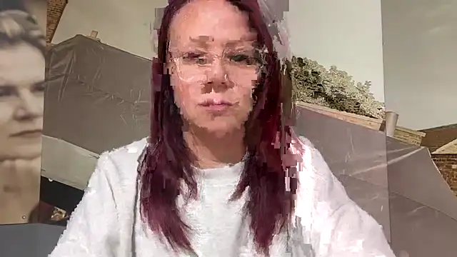 Snapshot of MelodyRoseUk chatting on October 7, 11:33 am MelodyRoseUk online show from October 7, 11:33 am