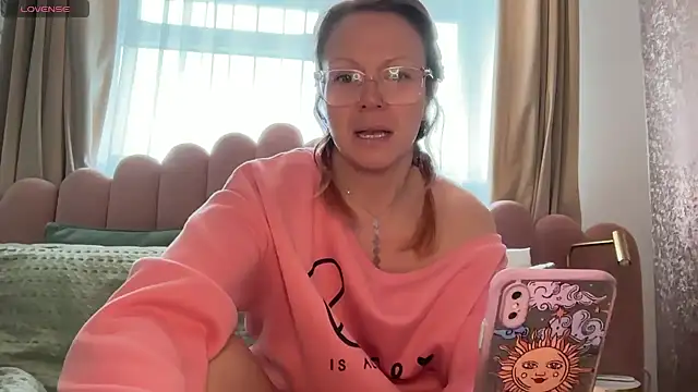 MelodyRoseUk online show from March 30, 9:00 am