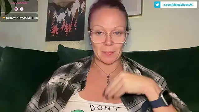 MelodyRoseUk online show from December 20, 3:37 pm