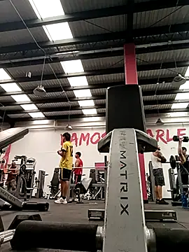 Snapshot of ShelyneMonique chatting on March 21, 5:23 pm ShelyneMonique online show from March 21, 5:23 pm