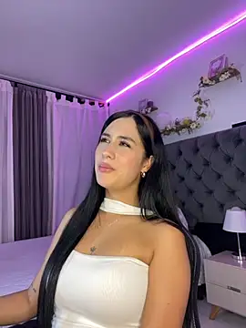 Amiirra  online show from November 11, 3:56 am