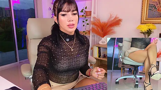 Snapshot of kimberly_ chatting on July 14, 11:22 pm kimberly online show from July 14, 11:22 pm