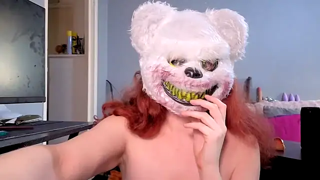 ENGLISHEMILY 69 online show from November 13, 11:36 am