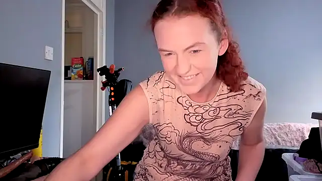 ENGLISHEMILY 69 online show from September 15, 9:43 am