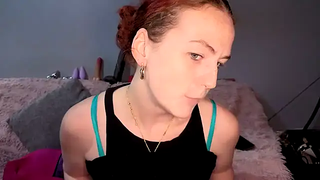 ENGLISHEMILY 69 online show from November 18, 1:03 pm