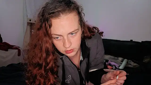 ENGLISHEMILY 69 online show from February 28, 10:20 pm