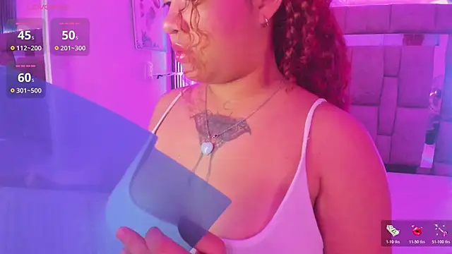 zulyjones online show from April 15, 1:04 pm