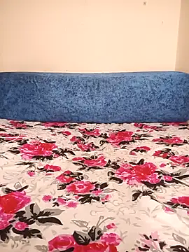 Hot  Mirchi online show from March 30, 7:54 am