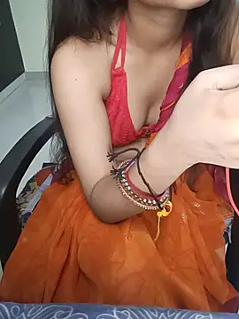 Hot  Mirchi online show from July 28, 6:20 pm