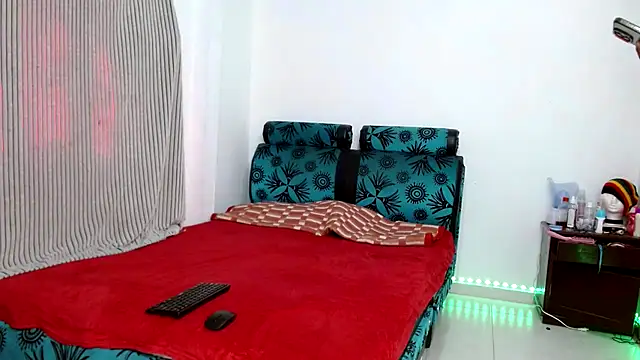 carolanyi online show from February 23, 7:36 pm