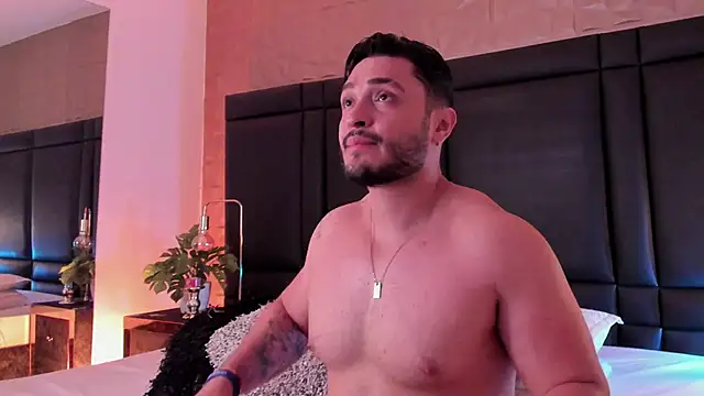 JossAckland online show from November 1, 8:14 pm