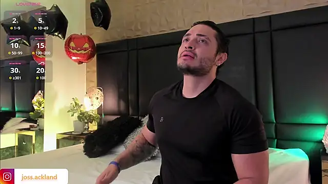 JossAckland online show from October 18, 8:11 pm