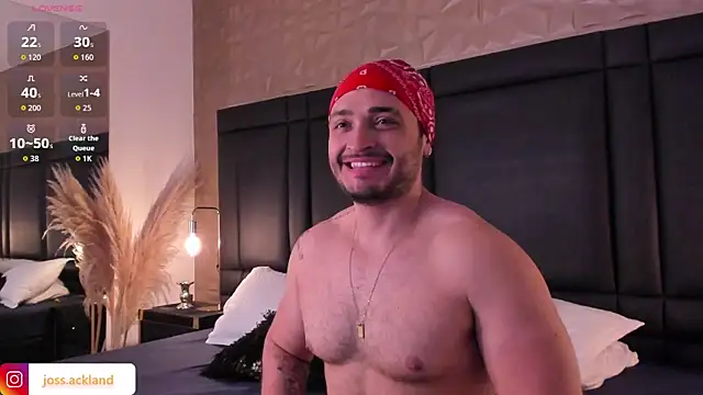 JossAckland online show from December 4, 8:08 pm