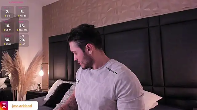 JossAckland online show from December 5, 7:55 pm