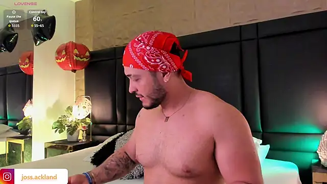 JossAckland online show from October 30, 7:55 pm