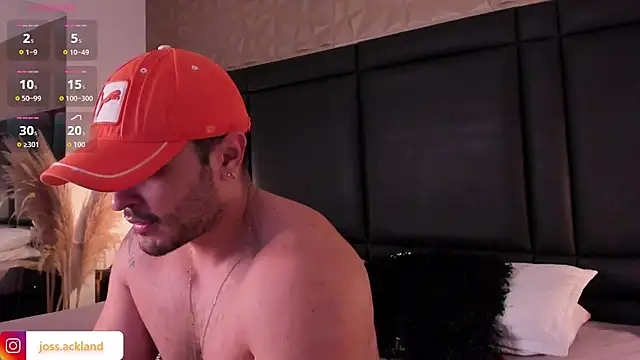 JossAckland online show from November 26, 7:58 pm