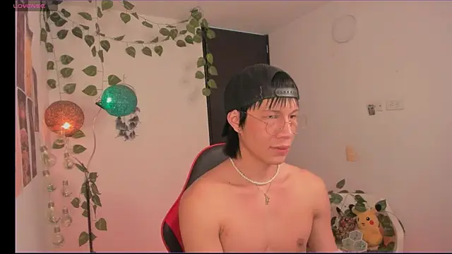 odelei online show from May 17, 6:52 pm