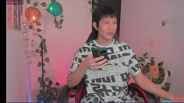odelei online show from May 16, 1:04 am