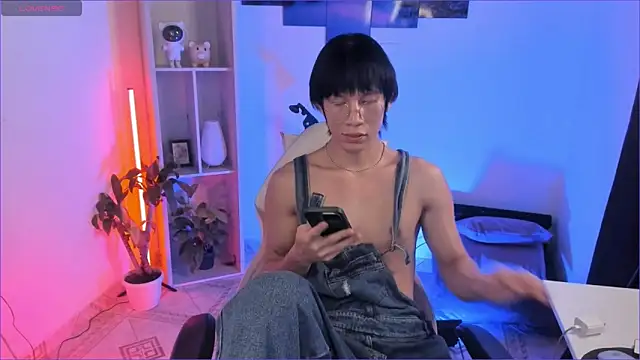 Snapshot of odelei chatting on November 5, 10:02 pm odelei online show from November 5, 10:02 pm