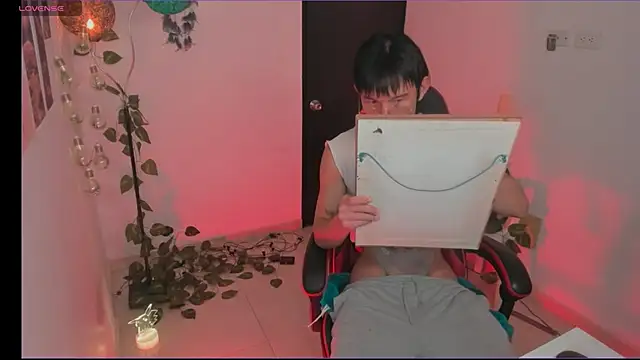 odelei online show from May 9, 10:02 pm