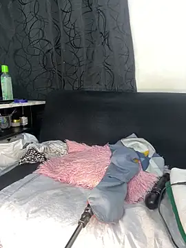 chiquimaturesexy online show from December 2, 8:54 pm