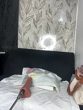Snapshot of chiquimaturesexy chatting on April 26, 5:32 pm chiquimaturesexy online show from April 26, 5:32 pm
